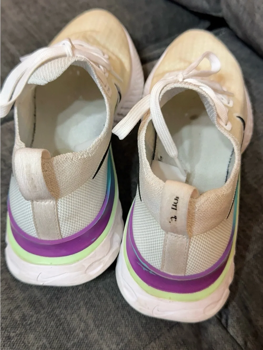 Nike Women’s White Running Sneakers with Iridescent Green-Purple Accent